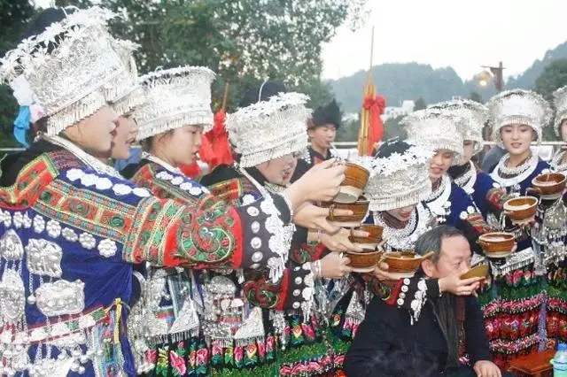 西江千户苗寨特色美食_西江苗寨的特产_西江苗寨特色美食小吃排名