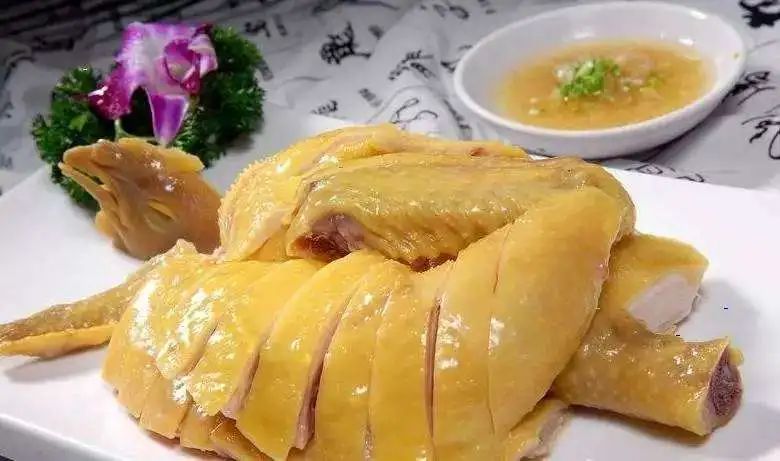 粤菜白切鸡图片_粤式美食白切鸡图片_粤式白切鸡做法